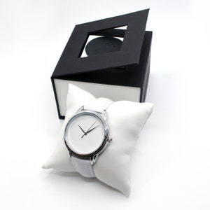 Caja de regalo de reloj de pulsera cuadrado mate negro para reloj PrideandBright / Caja de reloj de cartón para presentación o almacenamiento de regalos