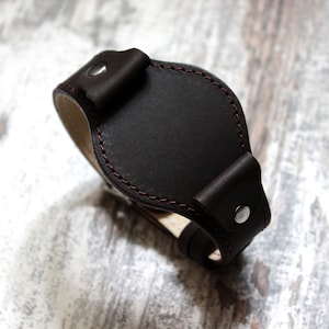 Cobra wide brown leather one piece watch strap 18 mm 20mm 22mm 24 mm custom lugs  | Handmade full bund watch band curved design pad