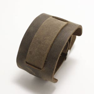 Modello C18 - cinturino per orologio in morbida pelle grezza non cucito, 18 mm, anse da 20 mm con ampio cuscinetto rettangolare per cassa dell'orologio / cinturino morbido in un unico pezzo