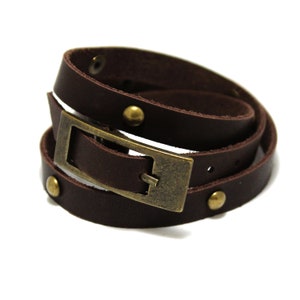 Brasse - unisex narrow long leather wrap bracelet domed rivets decoration | Handmade women leather bracelet antique brass color buckle