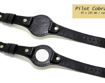 Cobra - one piece full bund watch strap 18 - 24mm lugs with hole for smart watch, tapered watch belt handmade 45 mm pad width