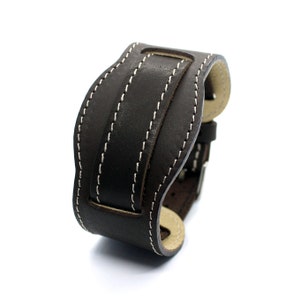 M16SC  - Wide Leather Military Watch Strap: 18mm 20mm Contrast Stitch Pass Through Stripe