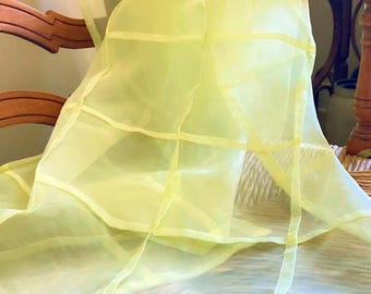 Japandi Grid Noren Curtain in Mellow Yellow and Cream