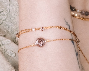 Nila, Chain bracelet, thin bracelet, central stone bracelet, minimalist bracelet, Botswana agate bracelet, Mom gift jewelry