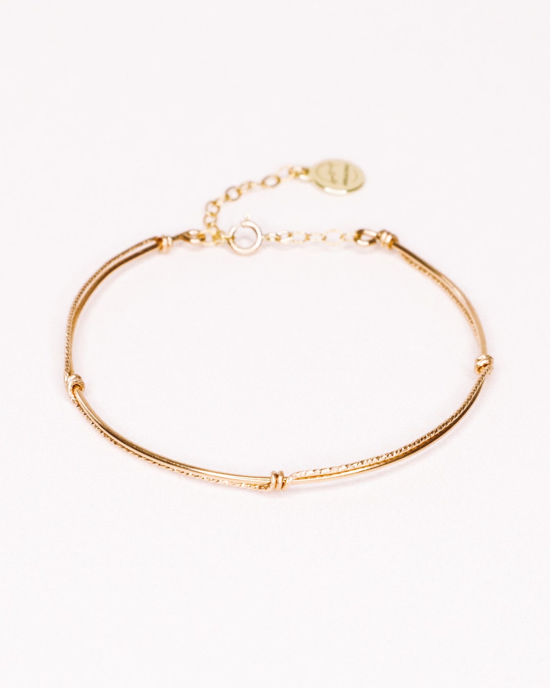 Lyre Jonc Bracelet in Neutral Lyre Jonc Bracelet in Neutral