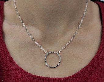 Hammered circle necklace, sterling silver layering necklace, Sterling Silver Karma Necklace , minimalist jewelry