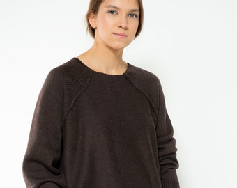 Loose Fit Strickpullover für Frauen, Merinopullover für den Herbst, Schokobraune Strickbluse mit U-Boot-Ausschnitt, Oversized Wolle Jersey