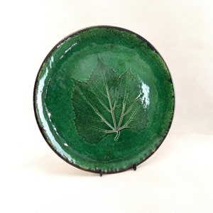 Glossy Green Ceramic Plate 11 Inch / Handmade Ceramic Plate / Dinner Plates for 3, 4, 6 People / Dinner Plate / Ceramic Plate