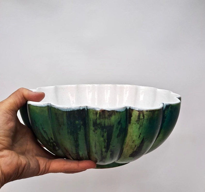 Green Ceramic Handmade Fruit Bowl / 10.6 Inch Salad Bowl / Serving Bowl / Kitchen Decor / Birthday Gift image 1