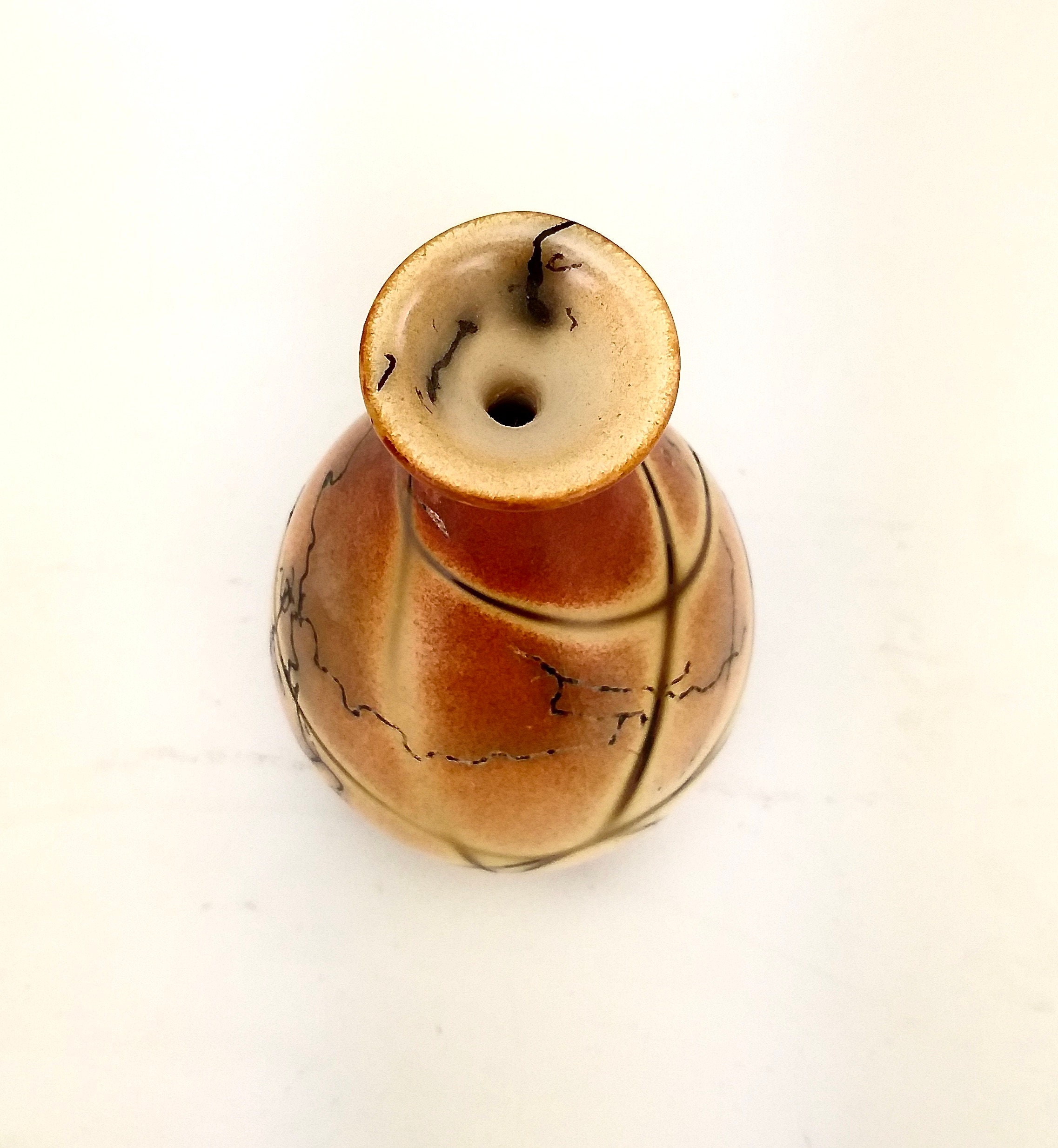 オレンジと白の模様の陶器花瓶 【公式通販】