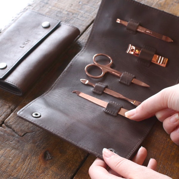 Personalised Vintage Leather Grooming Manicure Kit