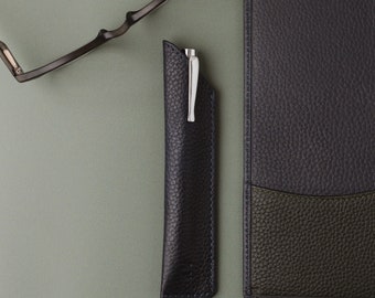 Personalised Premium Pebble Grain Leather Pen Holder