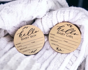 Baby announcement, baby milestone disc, wooden baby announcement, baby photo prop, newborn baby photo prop