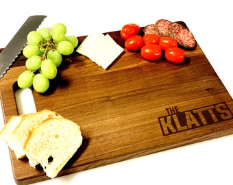 Tabla de cortar de madera personalizada grabada con láser, regalo de bodas, regalo de aniversario, bloque de madera personalizado, bloque de carnicero, el nombre de la familia en bloque