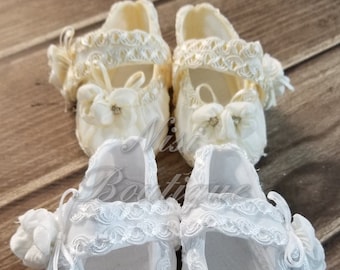 Schöne Taufe Baby Mädchen Schuhe, Elfenbein oder Weiß Taufschuhe Mädchen, Baby Mädchen Schuhe, Ivory Baby Mädchen Schuhe, Weiße Baby Schuhe