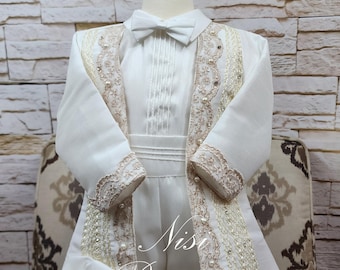 Baby Boy Christening Outfit, Ivory Blessing or Baptism Outfit, Boy Baptism Outfit, Four Pieces, Traje Modelo Español de 4 piezas Color Ivory