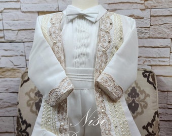 Baby Boy Christening Outfit, Ivory Blessing or Baptism Outfit, Boy Baptism Outfit, Four Pieces, Traje Modelo Español de 4 piezas Color Ivory