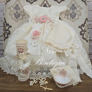 Gratis verzending set doopjurk en kaars, doopjurk, ivoren jurk babymeisje, jurk voor speciale gelegenheden, hermoso vestido ivoor bautizo