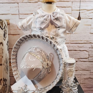 Beautiful Horseshoe 9 Pieces Boy Charro Suit, White with Silver, with Hat, Candle and Hat, Charro Outfit, Mariachi Suit