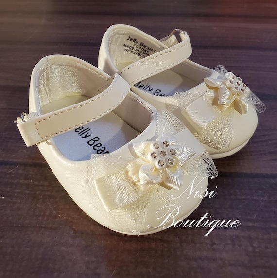 Hermosos Zapatos Bebe Niña, Adornos Florales, Zapatos Niña Color Marfil,  Zapatos Bebe Niña, Zapato de Niña Color Marfil, Decoraciones de Flores -   México