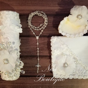 Beautiful 4 Pieces Baptism Candle Set, White Baptism Set, Baptism Candle Set with Beautiful Decorations Set de Vela De Bautizo Hermosa Vela!