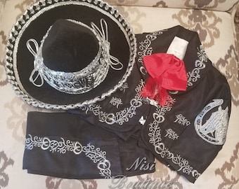 Hermoso traje de charro para niño de 6 piezas, negro con traje de charro plateado con sombrero, traje de charro, traje de mariachi