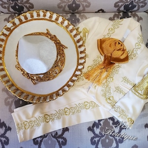 Beautiful 6 pieces Boy Charro Suit, Beige with Gold Charro Suit with Hat, Charro Outfit, Mariachi Suit