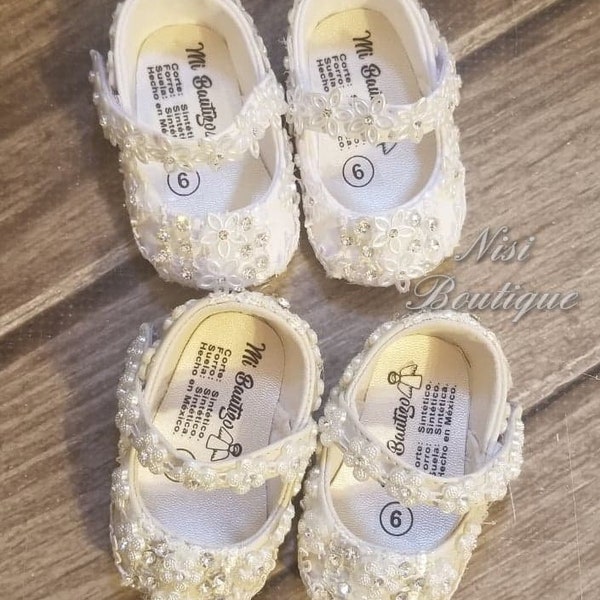 Beautiful Baptism Baby Girl Shoes, Ivory or White Christening Girl Shoes, Baby Girl Shoes, Ivory Baby Girl Shoes, White Baby Girl Shoes.