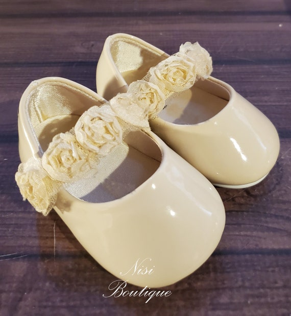 Baby flower hotsell girl shoes