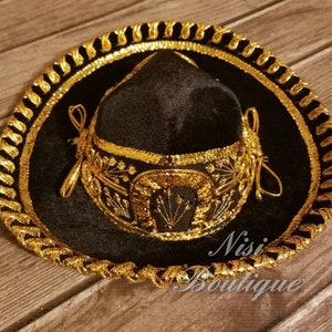 Beautiful Mexican embroidered Charro hat, Black with Gold Charro  Hat / Hermoso sombrero bordado mexicano de charro