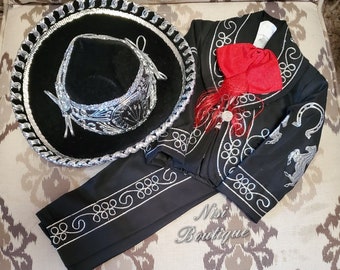 Hermoso traje de charro para niño de 6 piezas, negro con traje de charro plateado con sombrero, traje de charro, traje de mariachi