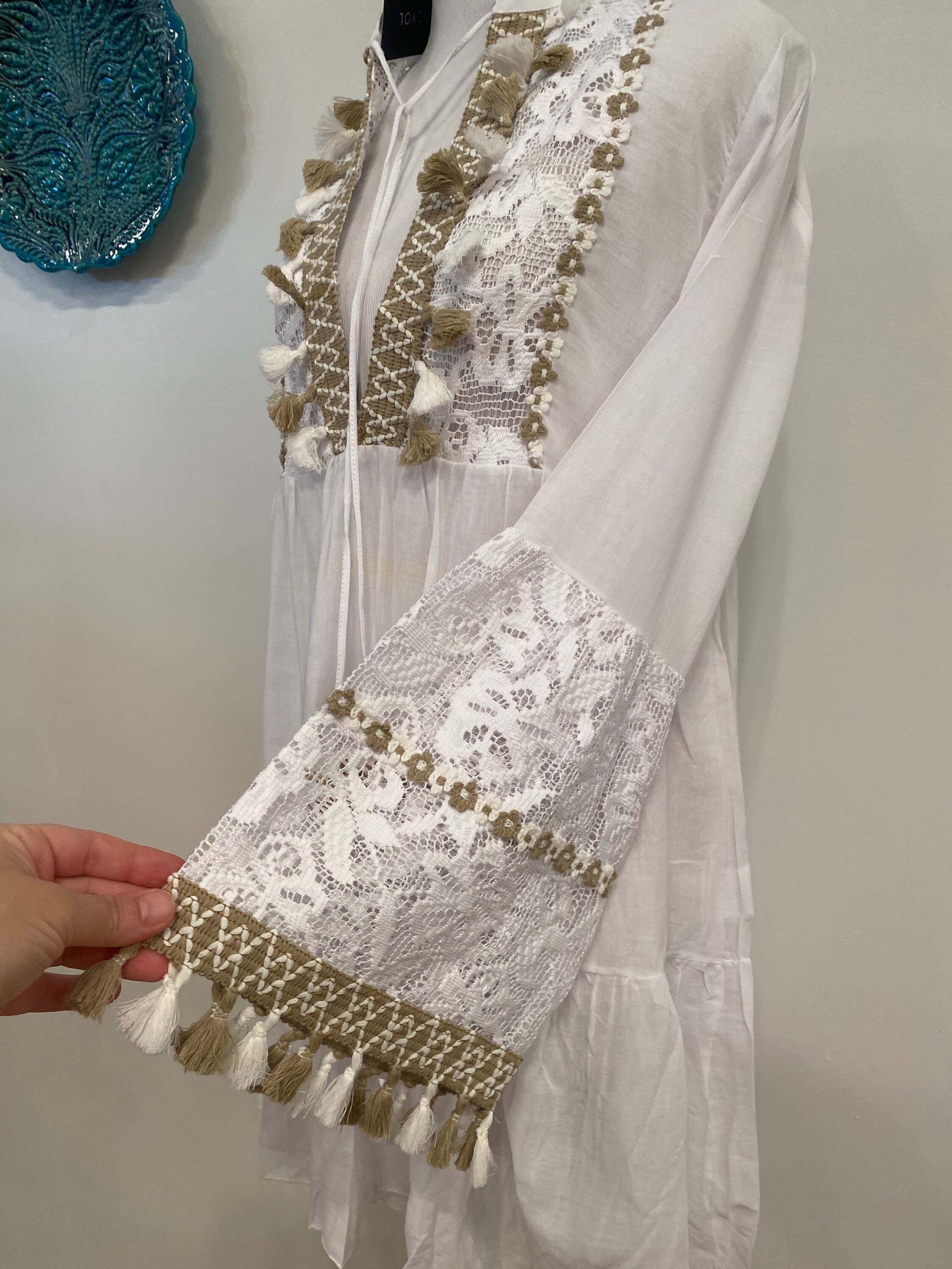 White Boho Tassel Cotton Tunic With Long Sleeve, Swimsuit
