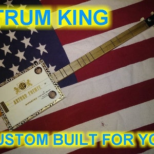 Cigarrlådegitarr/3-strängad cigarrlådegitarr/Stick Dulcimer - "Strum King"/Cigarrlådegitarr