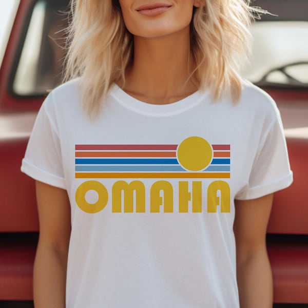 Camiseta unisex de Omaha, Nebraska, con diseño retro de atardecer (personalizable)