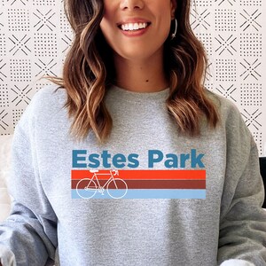 Estes Park Colorado Sweatshirt: Retro Bike Unisex Crewneck