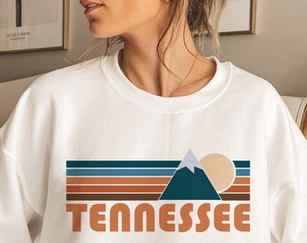 Retro Tennessee Mountain Sweatshirt: Unisex resesouvenir