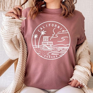 California Graphic Tee, Adult Unisex State Design California T Shirt - Personalization Available