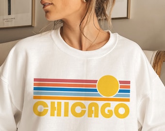 Chicago, Illinois Sweatshirt, Retro Sunset Unisex Chicago Sweatshirt - Personalization Available
