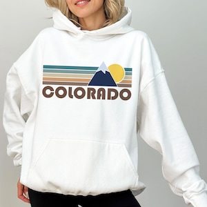 【U LAN】Colorado Pigment Printed Sweatshirt Colorado Pigment Printed Sweatshirt - ULAN | 60% - Asian