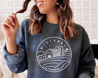 Wisconsin State Design, Unisex Crewneck Wisconsin Sweatshirt - Personalization Available