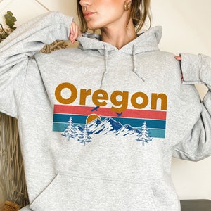 Oregon Hoodie, Retro Mountain Sun Unisex Oregon Hoodie Sweatshirt