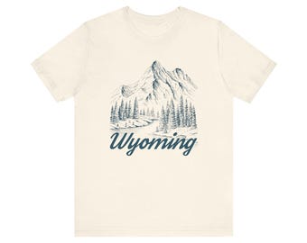 Wyoming T Shirt, Retro Mountain Unisex Graphic Tee, Wyoming Gift, Vintage Style, Vacation Gift