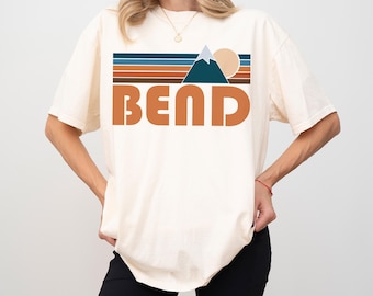 Bend Oregon Grafik-T-Shirt: 100 % Baumwolle, Komfortfarben, Retro-Berghemd
