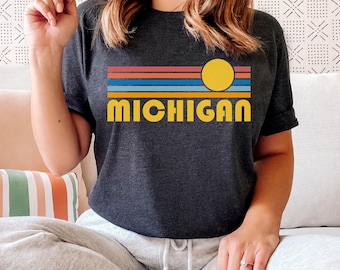 Michigan Graphic Tee Retro Sunset, Adult Unisex Michigan T Shirt - Personalization Available