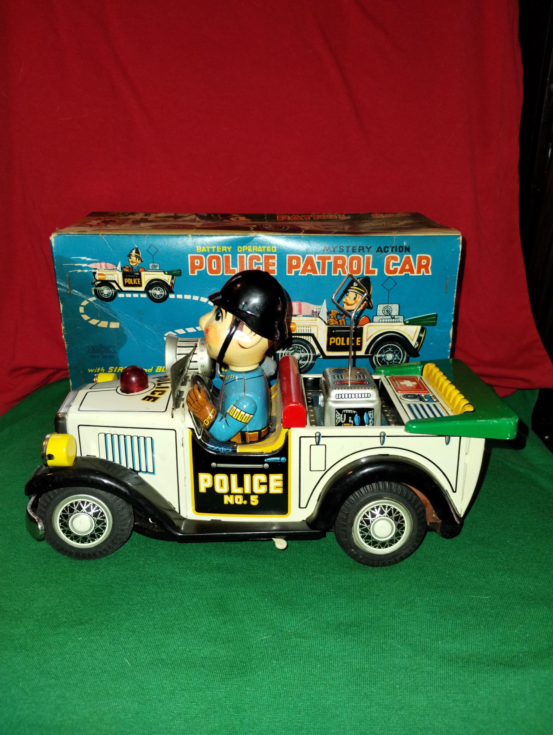 美品　ビンテージブリキ　イギリス製　POLICE PATOL　19cm 当時もの イチコーPOLIZEIパトカー白緑 小 リモコン欠tinブリキtoy car箱付