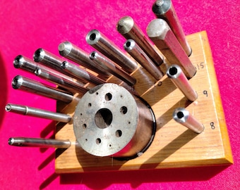 Juego de herramientas de relojería vintage de Peerless Jeweler's Watchmaker para reparación de relojes.