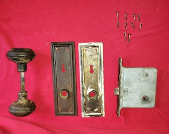 KEIN SCHLÜSSEL / Antikes Inneneinsteckschloss mit Rosettenplatten zur Restaurierung architechuraler Bergung