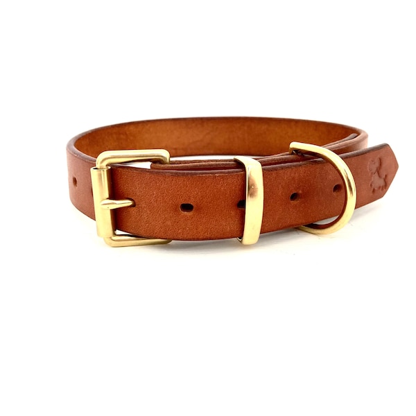 Leather dog collar, English tan, handmade veg tan leather collar, Italian butt, solid brass fittings