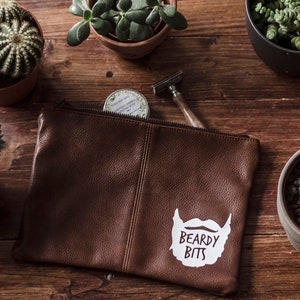 SWEARY MAN BAG / Beardy Bits / フェイクレザーウォッシュバッグ / iPad Mini / 旅行 / ギフト / プレゼント