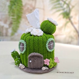 Casa delle fate amigurumi all'uncinetto, casa delle fate dei cactus, copertina del rotolo di tessuto all'uncinetto, modello pdf inglese, decorazione della casa